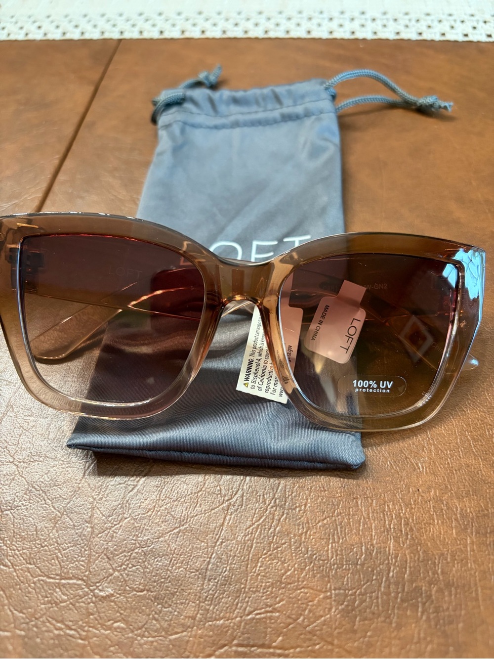LOFT NWT Women's Brown Gradient Oversized Sunglasses